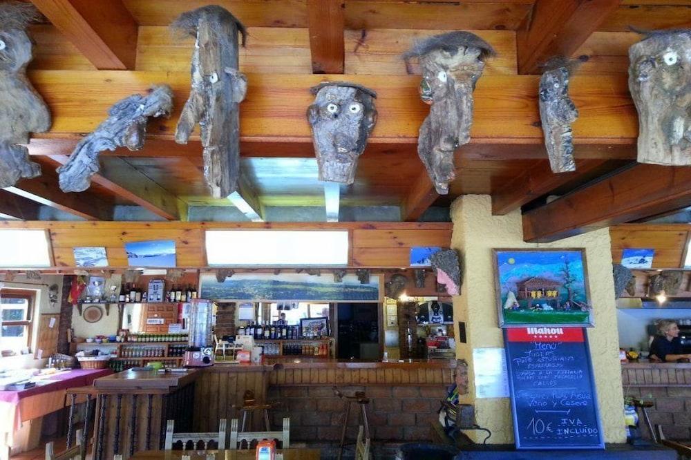 Hostal Europa San Roque del Acebal エクステリア 写真