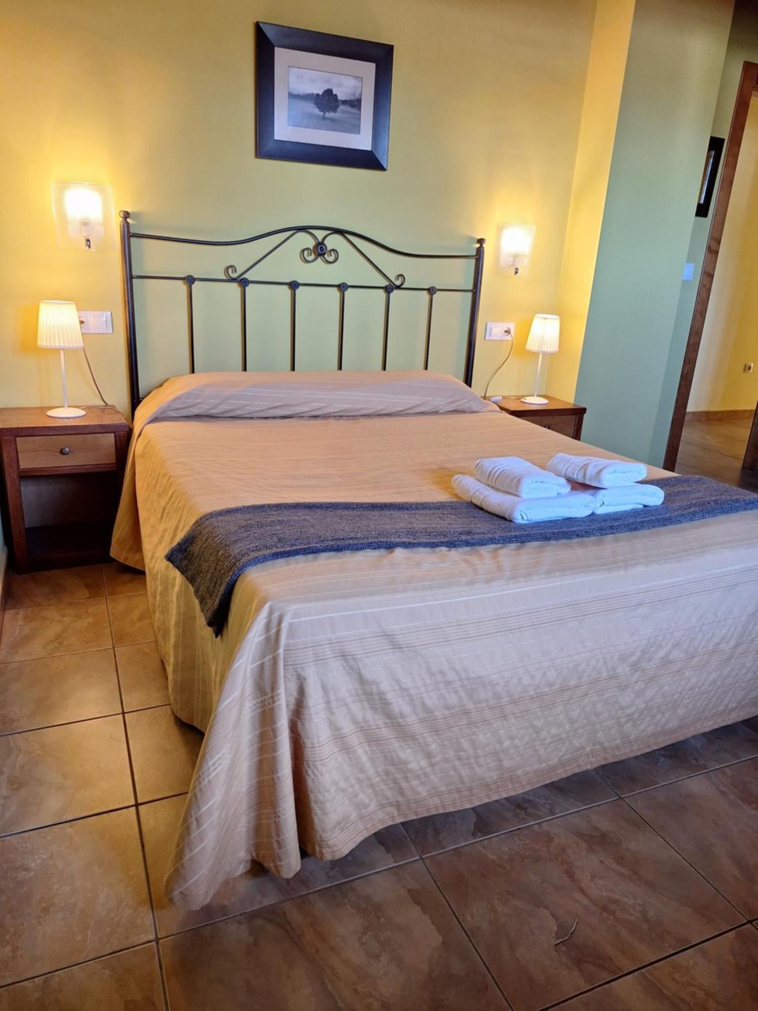 Hostal Europa San Roque del Acebal エクステリア 写真