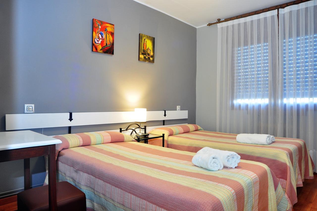 Hostal Europa San Roque del Acebal エクステリア 写真